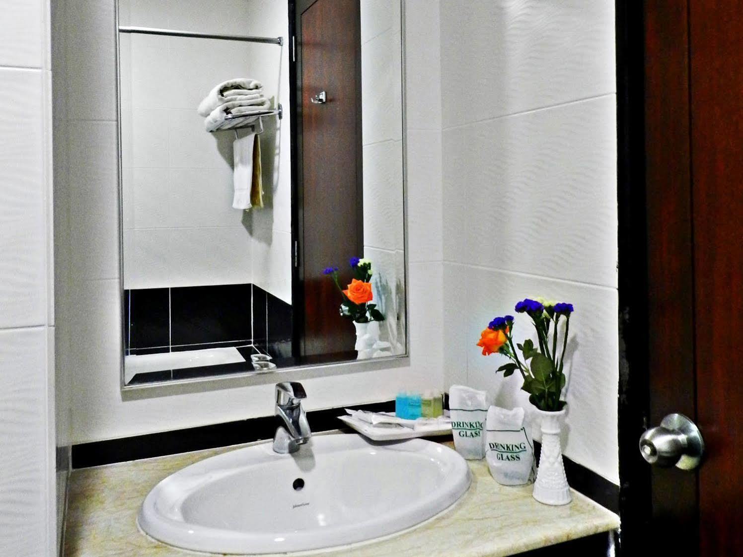 Hotel Rosa Passadena Cameron Highlands Esterno foto